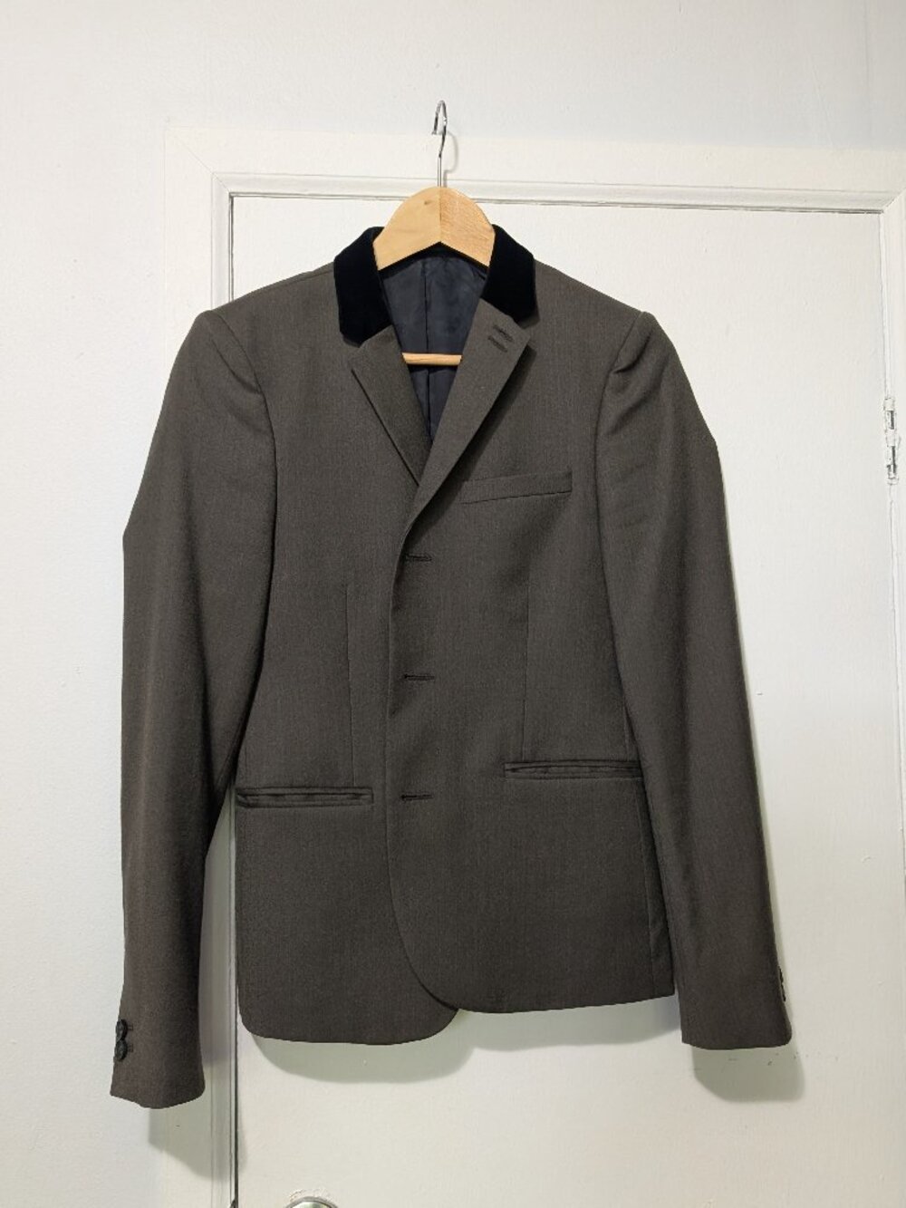 The Kooples Fitted 44 (34S US) Olive and Black Velvet Collar Blazer Jacket